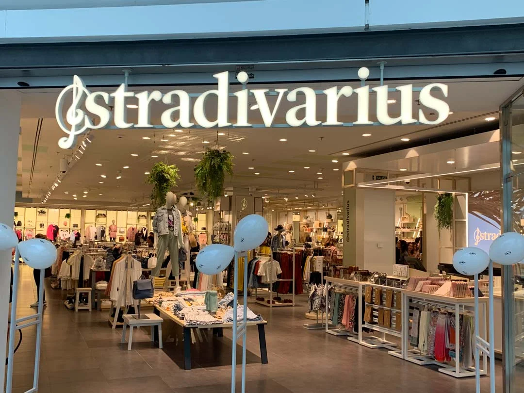 Stradivarius C.C. AIRESUR